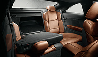 2018 Cadillac ATS Coupe split-folding rear seat