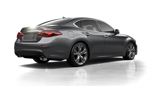 2018 Infiniti Q70 Exterior Gallery Image