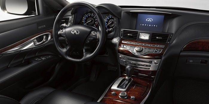 New 2018 Infiniti Q70 STEERING WHEEL