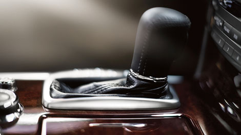 2018 Infiniti Q70 EXQUISITE AESTHETICS