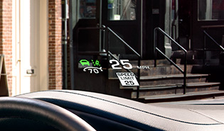 2018 Cadillac ESCALADE & ESV HEAD-UP DISPLAY