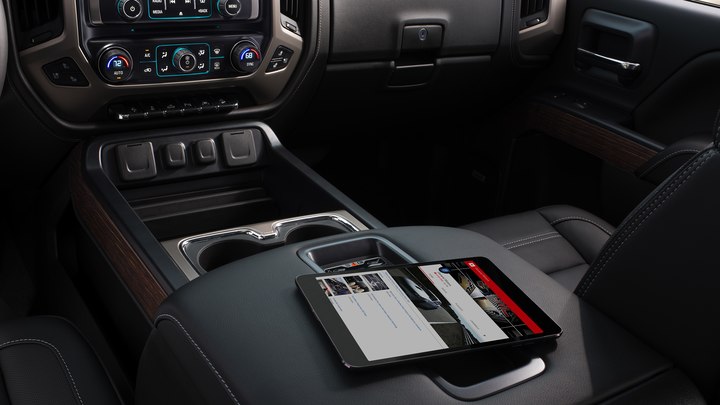 2018 GMC Sierra 1500 Interior Gallery Image