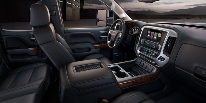 New 2018 GMC Sierra 2500 HD ALL TERRAIN INTERIOR