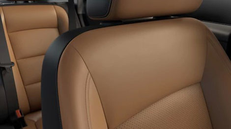 2018 GMC Terrain AVAILABLE LEATHER-APPOINTED FRONT SEATS