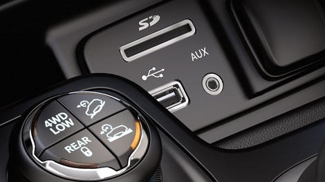2018 Jeep Cherokee Media Hub 