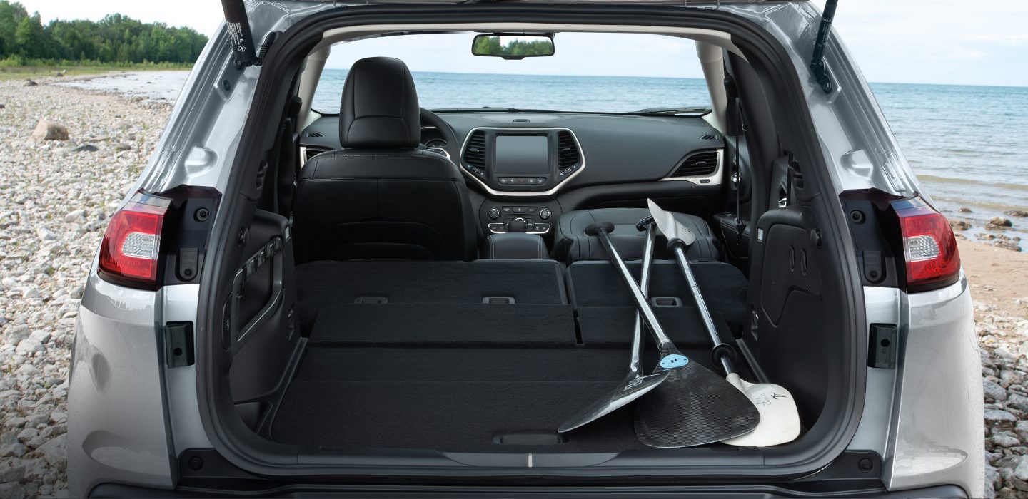 2018 Jeep Cherokee Interior Gallery
