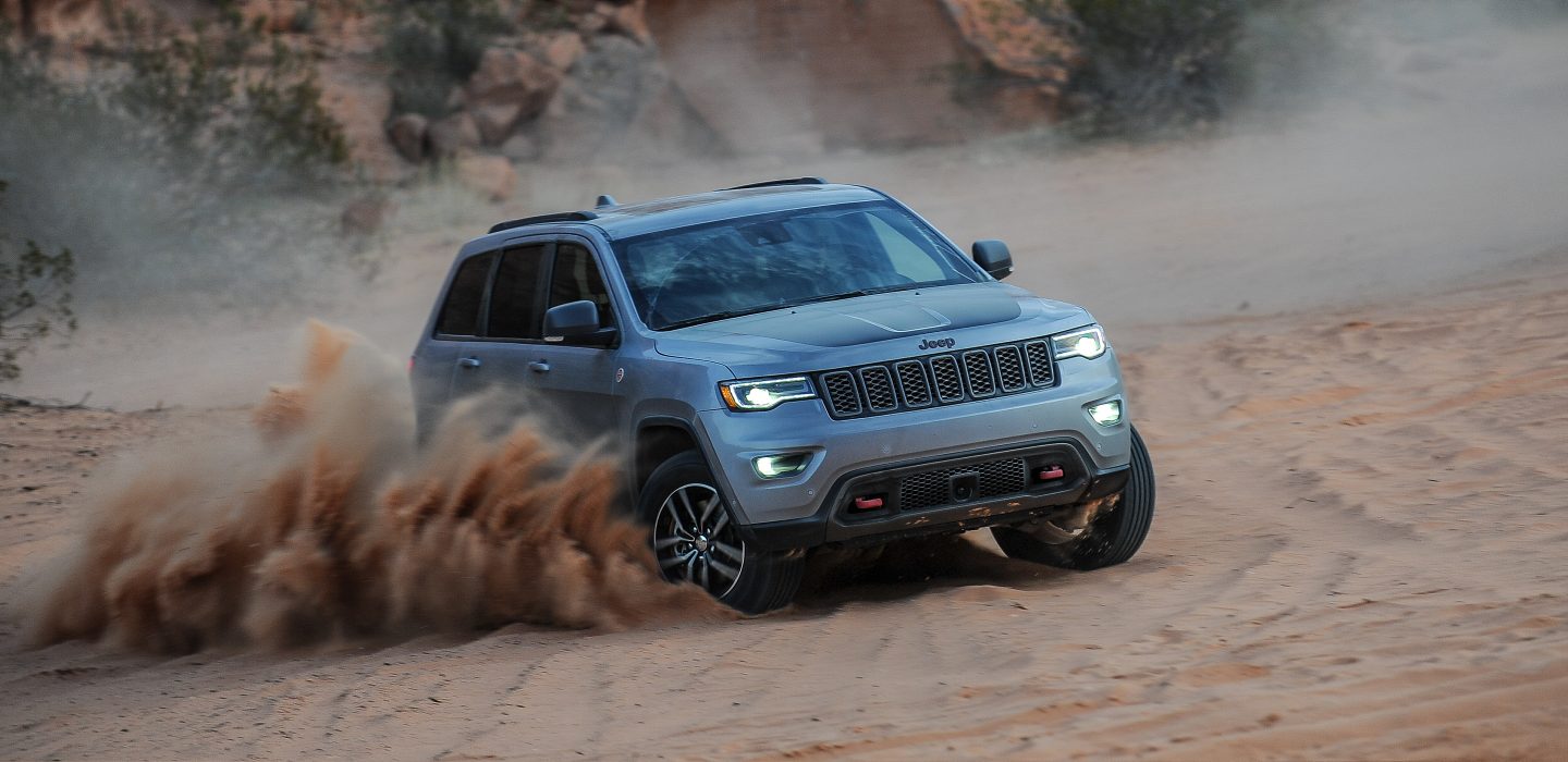 2018 Jeep Grand Cherokee Capability Gallery