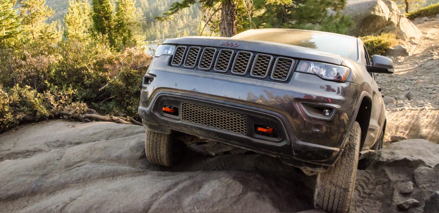 2018 Jeep Grand Cherokee Capability Gallery