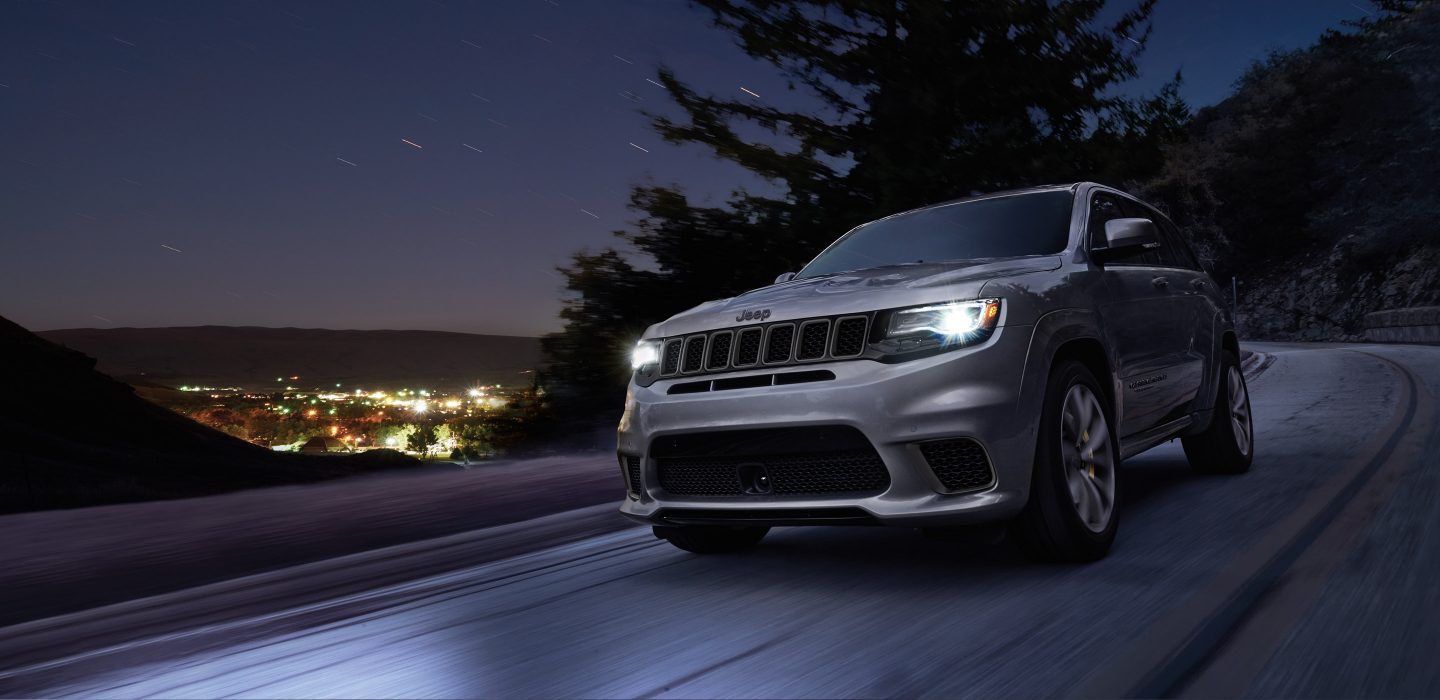 2018 Jeep Grand Cherokee Performance Gallery