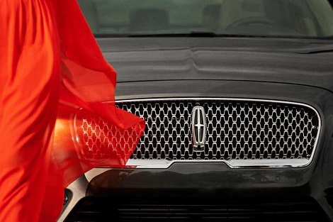 2018 Lincoln Continental LINCOLN SIGNATURE GRILLE