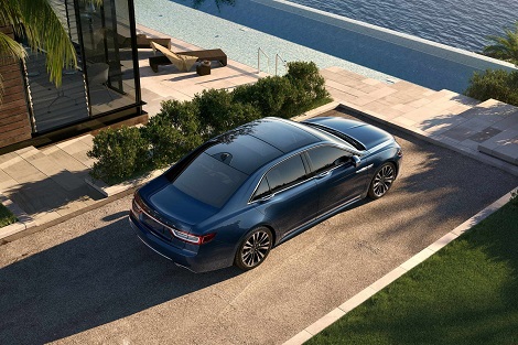 2018 Lincoln Continental AVAILABLE TWIN-PANEL MOONROOF