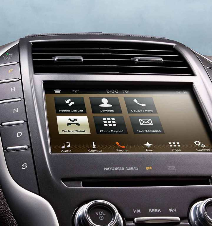 2018 Lincoln MKC Interior Gallery Image