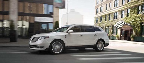 2018 Lincoln MKT INTELLIGENT ALL-WHEEL DRIVE