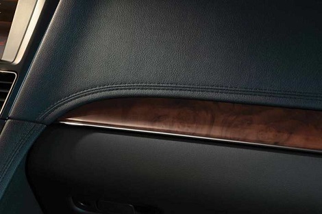 2018 Lincoln MKT GENUINE WOOD TRIM