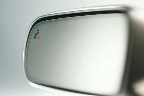 2018 Lincoln MKT BLIND SPOT INFORMATION SYSTEM