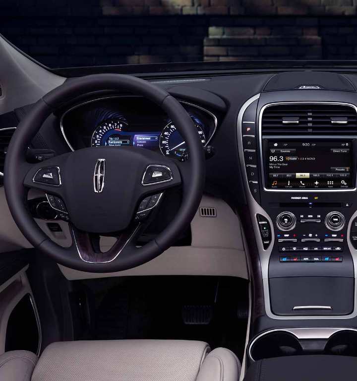 2018 Lincoln MKX Interior Gallery Image