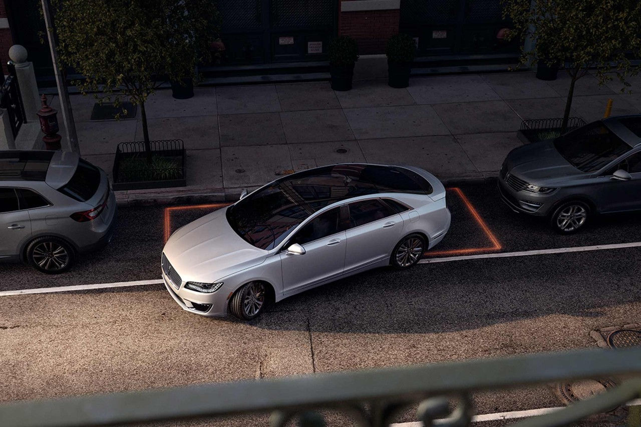 2018 Lincoln MKZ Hybrid Exterior Gallery Image