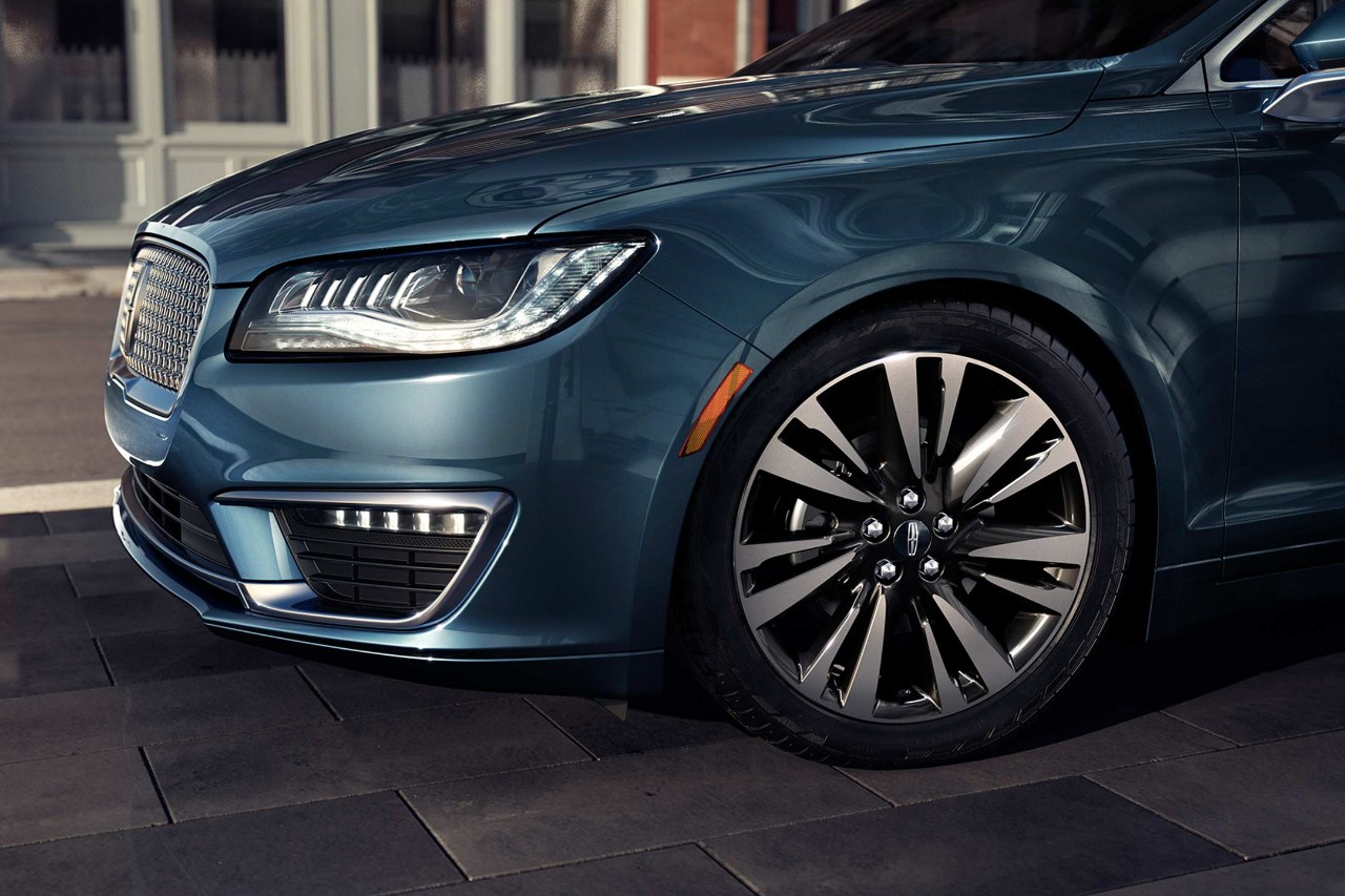 2018 Lincoln MKZ Exterior Gallery Image