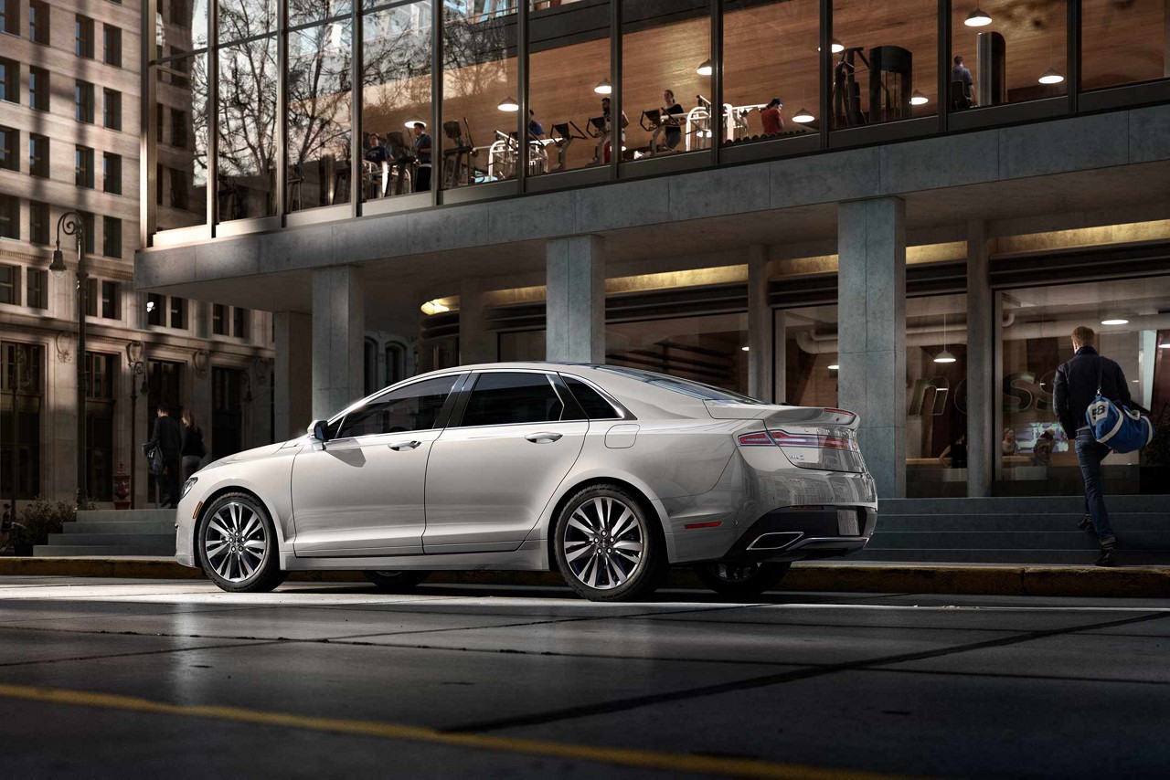 2018 Lincoln MKZ Exterior Gallery Image