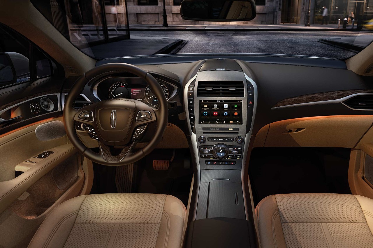 2018 Lincoln MKZ Interior Gallery Image