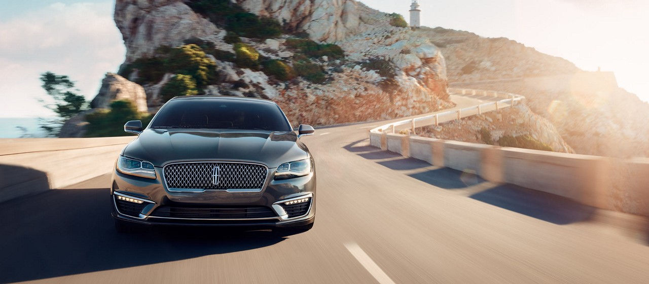 2018 Lincoln MKZ AVAILABLE ALL-WHEEL DRIVE