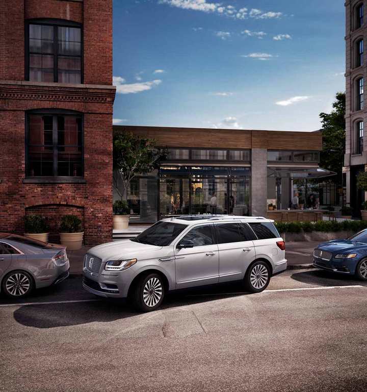 2018 Lincoln Navigator Exterior Gallery Image