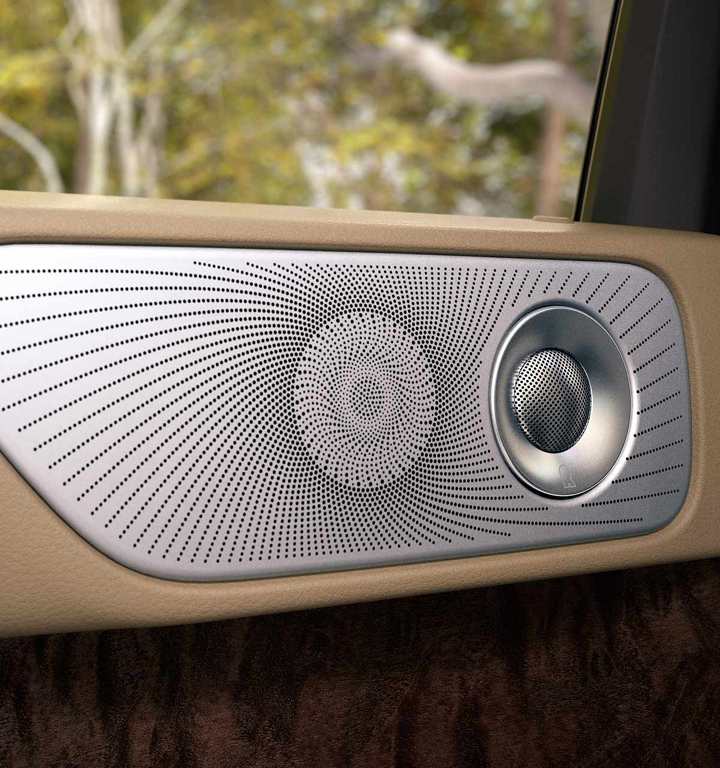 2018 Lincoln Navigator Interior Gallery Image