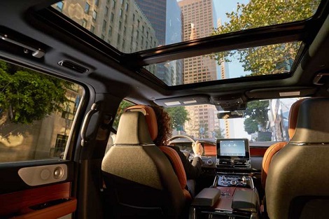 2018 Lincoln Navigator PANORAMIC VISTA ROOF