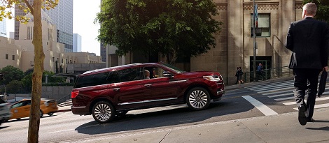 2018 Lincoln Navigator AUTO HOLD