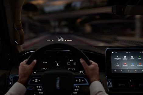 2018 Lincoln Navigator HEAD-UP DISPLAY