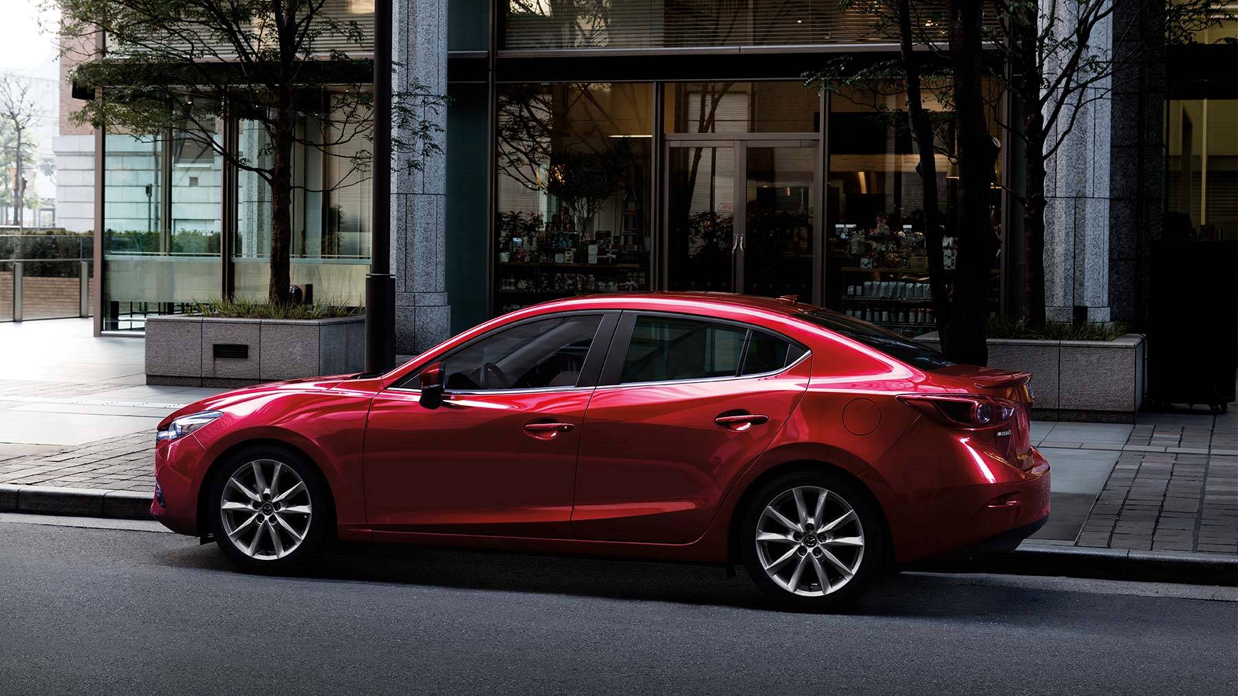 2018 Mazda3 4-door Gallery Image