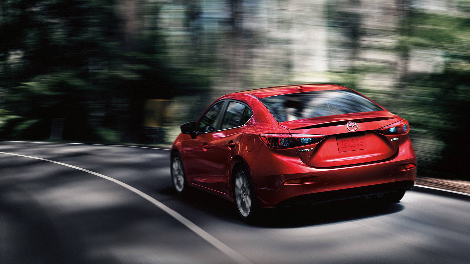 2018 Mazda3 4-door Gallery Image