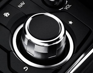 2018 Mazda3 4-door MULTIFUNCTION COMMANDER