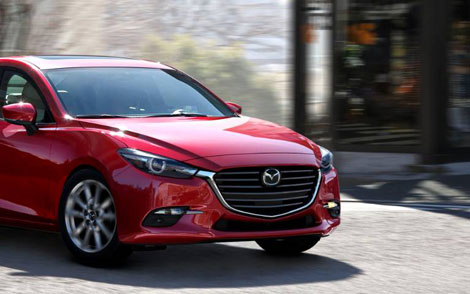 2018 Mazda3 5-Door DIG INTO THE DRIVE